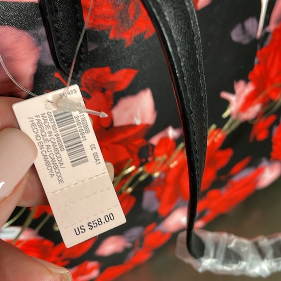 Victoria Secret NWT Tote, Black w/ Roses - Picture 4 of 7